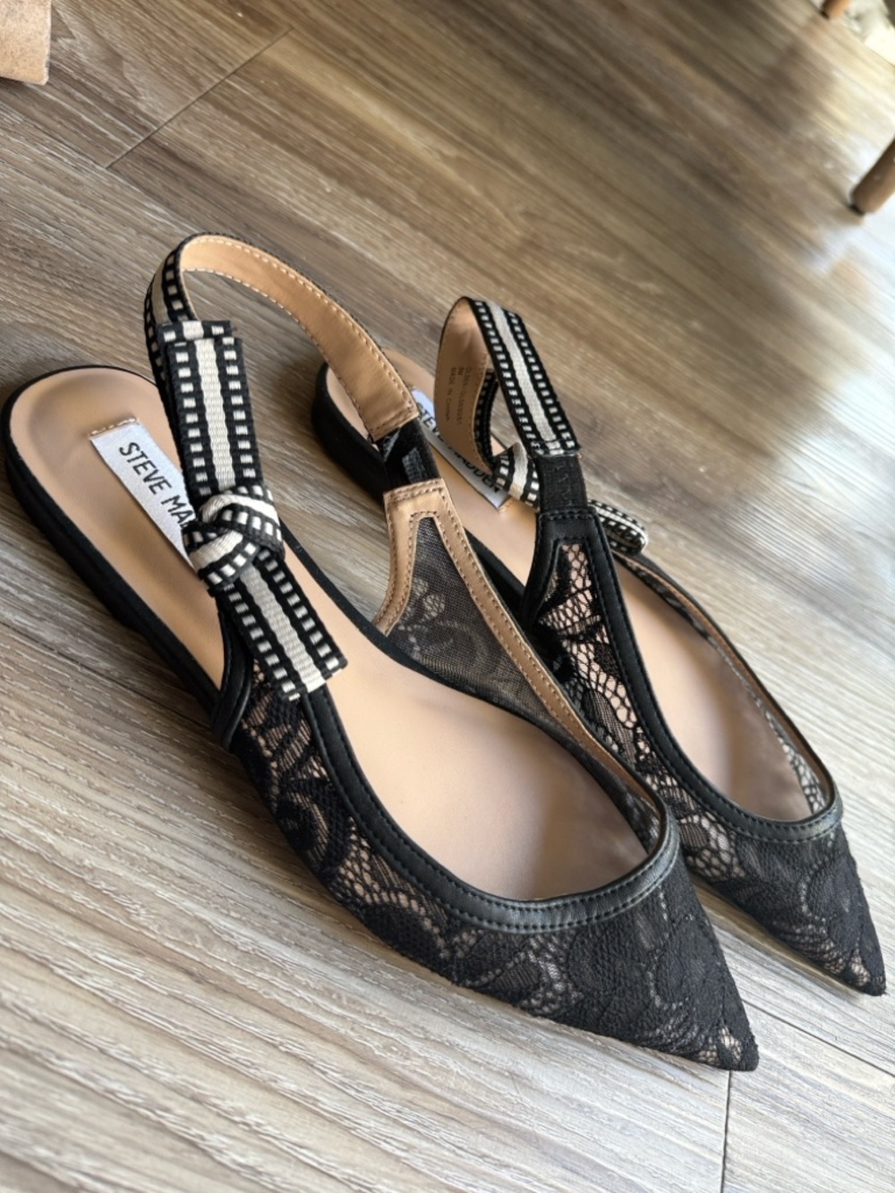 Steve Madden Black Lace Pointed Slingback Flats with Contrast Strap